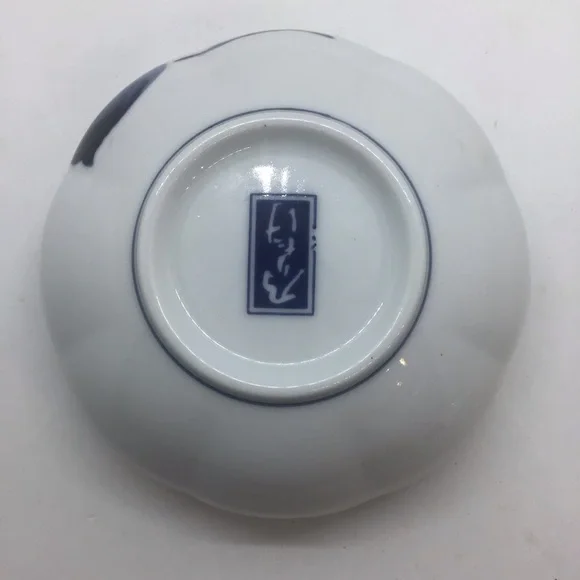 Noritake Japanese Porcelain Covered Trinket Dish Blue Leaves Jewelry box - Picture 4 of 6